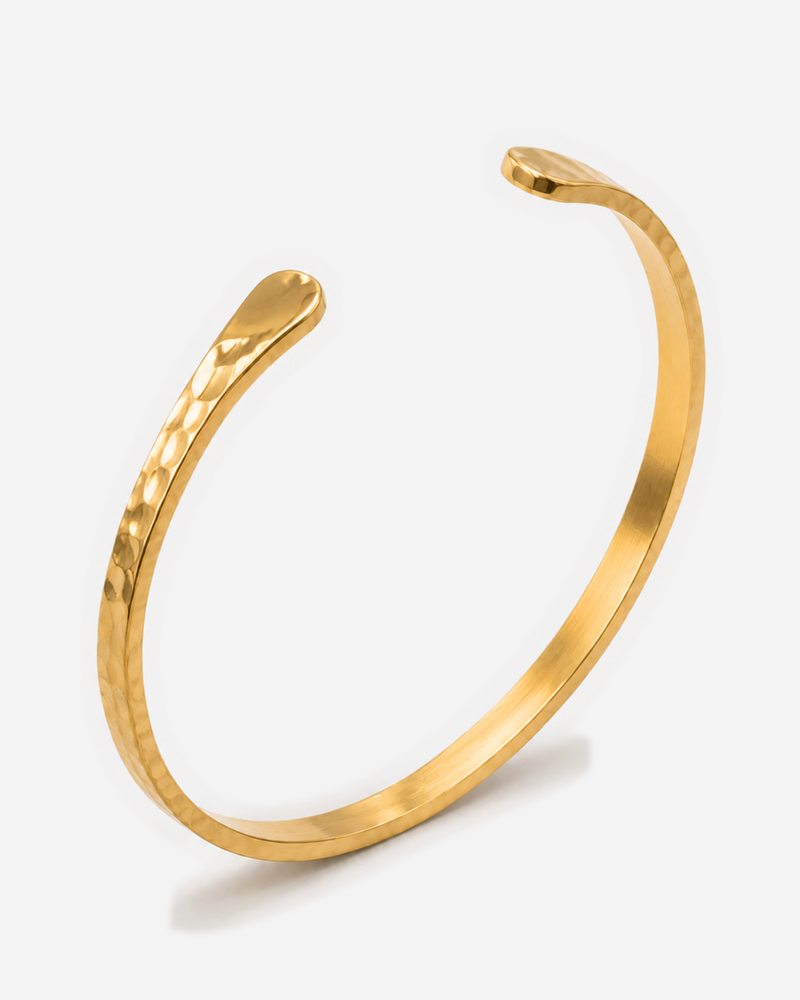 Imogen Hammered Cuff — light grey product hero