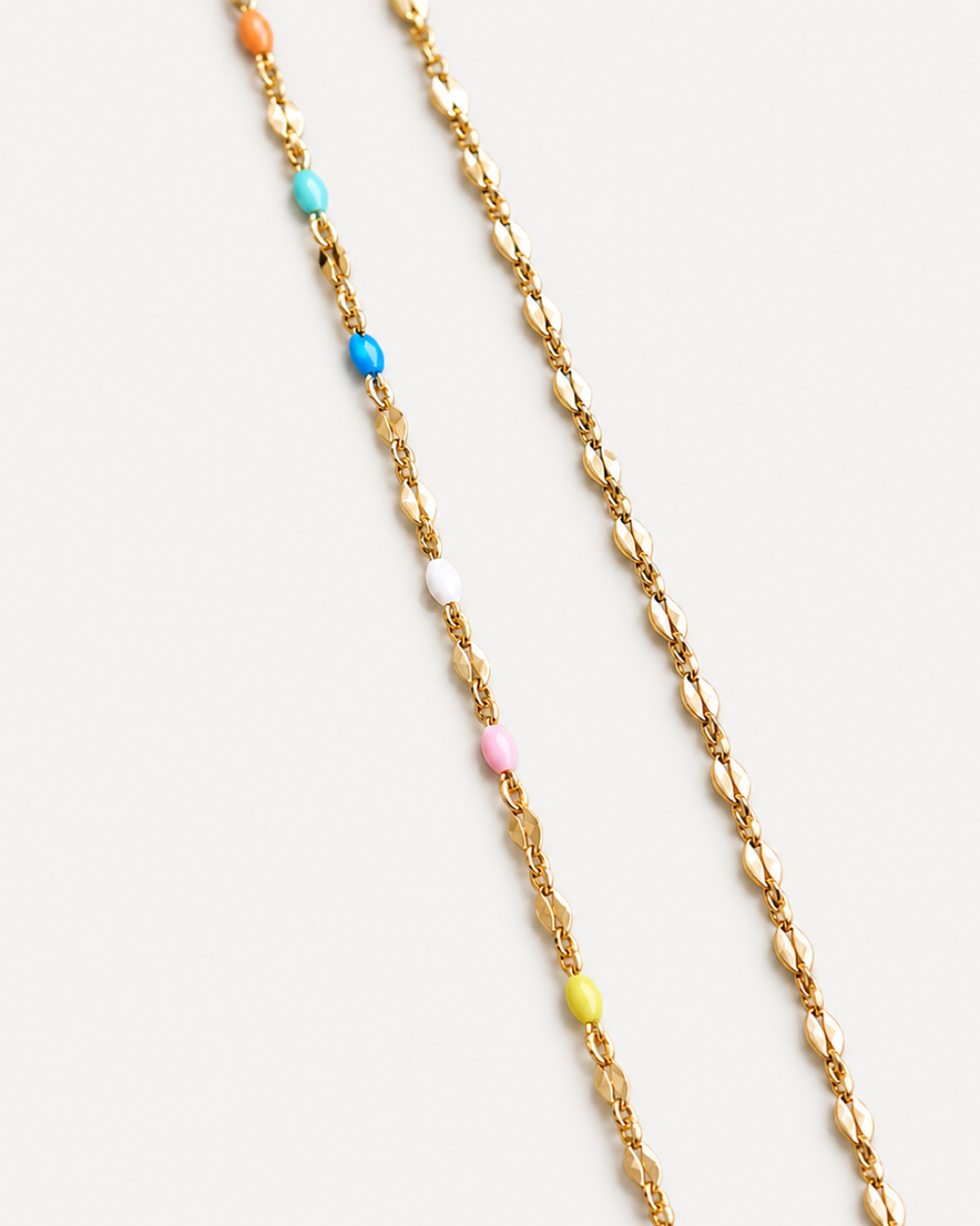 Nola Rainbow Dainty Bracelet — product macro detail
