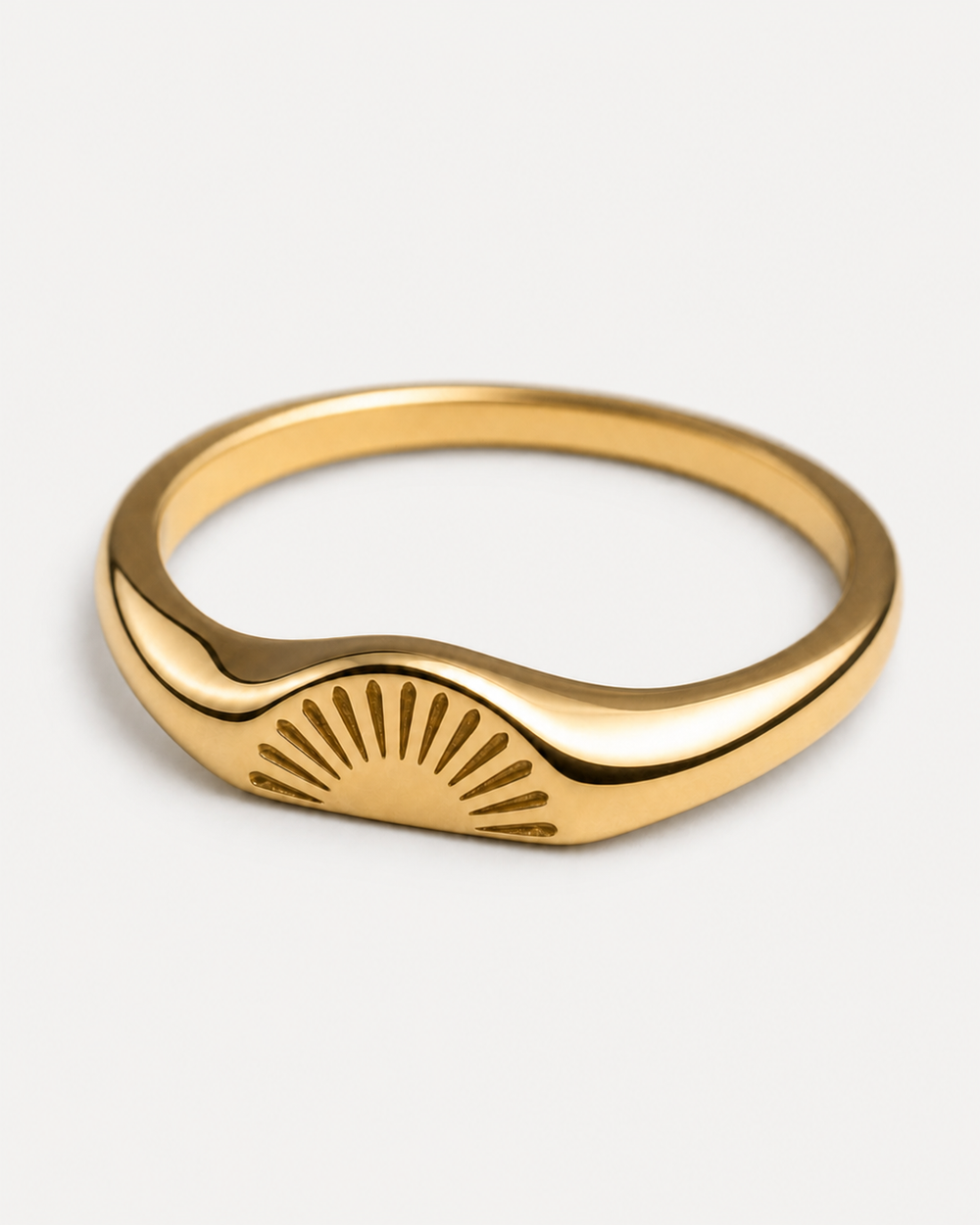 Estelle Sunrise Ring — product macro detail