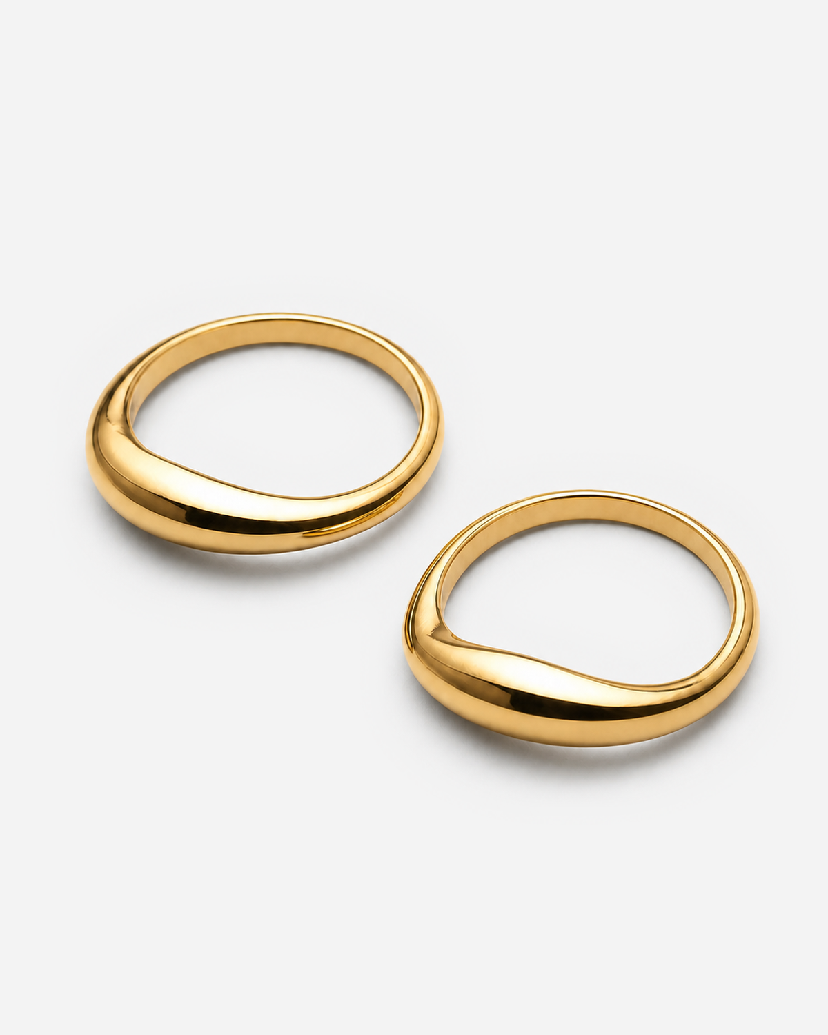 Dahlia Ring Set — Gold — product alternate three-quarter view