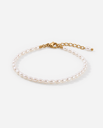 Greta Pearl Bracelet — Gold — product alternate three-quarter view