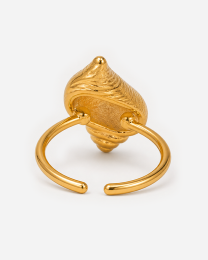 Niley Adjustable Shell Ring — Gold — closure and construction detail