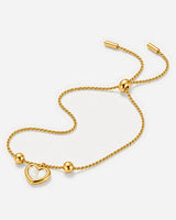 Muriel Heart Shell Bracelet — 03 — Gold — diagonal product alternate